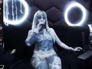 Offline typhoidmary on CamSoda