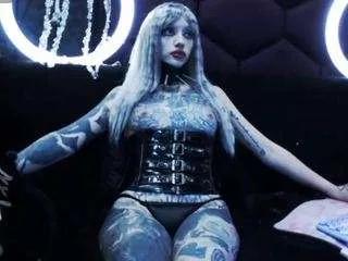 Offline typhoidmary on CamSoda