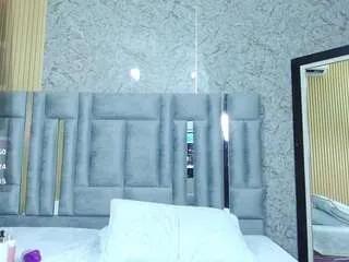 Freechat veronicaroose on CamSoda