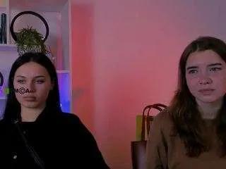 Offline vivy-star on CamSoda