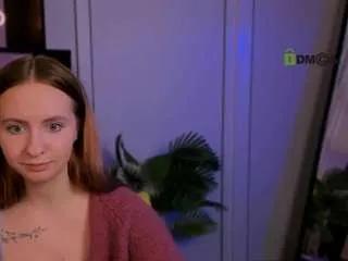 Offline vivy-star on CamSoda