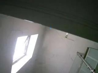 Freechat voyeurcam-casa-salsa-bathroom-13 on CamSoda