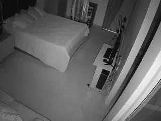 Freechat voyeurcam-casa-salsa-bedroom-11 on CamSoda