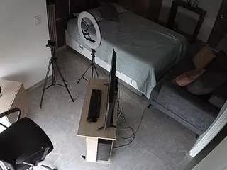 Freechat voyeurcam-casa-salsa-bedroom-11 on CamSoda