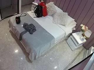 Freechat voyeurcam-casa-salsa-bedroom-7 on CamSoda