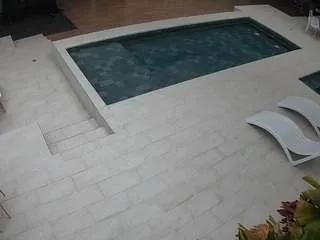 Freechat voyeurcam-casa-salsa-rooftop on CamSoda