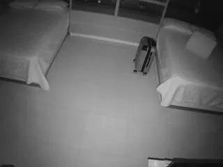 Freechat voyeurcam-casa-salsa-versus-room on CamSoda