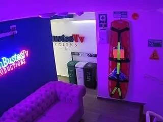 Freechat voyeurcam-jb-lobby on CamSoda