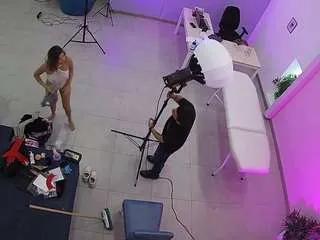 Freechat voyeurcam-jb-room-6 on CamSoda