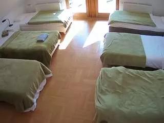 Freechat voyeurcam-julmodels-bed-6 on CamSoda