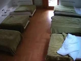 Freechat voyeurcam-julmodels-bed-6 on CamSoda