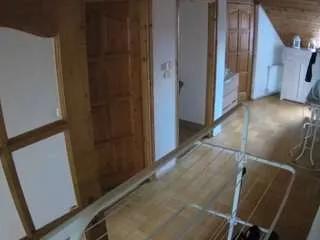 Freechat voyeurcam-julmodels-hall-2nd on CamSoda