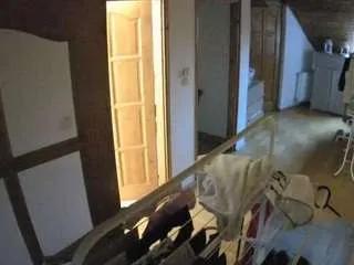 Freechat voyeurcam-julmodels-hall-2nd on CamSoda