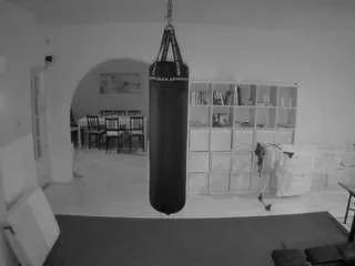 Freechat voyeurcam-julmodels-living-5 on CamSoda