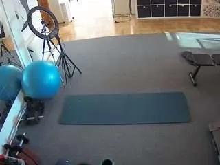 Freechat voyeurcam-julmodels-living-5 on CamSoda