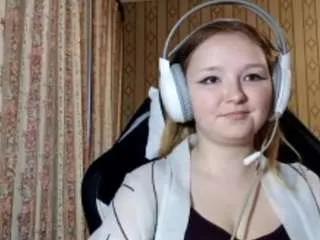 Offline xuanheltsley on CamSoda