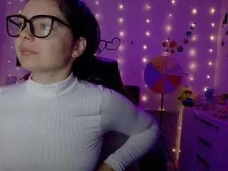 Offline yrenex on CamSoda