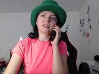 Offline yrenex on CamSoda