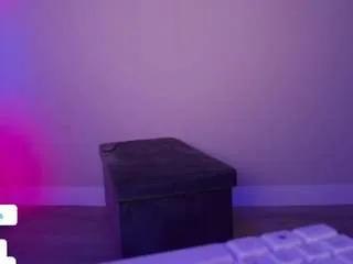 Offline yssadiamond on CamSoda