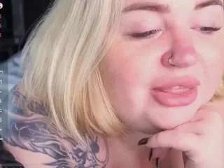 Offline zarareign on CamSoda