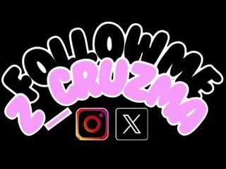 Offline zoe-cruz21 on CamSoda