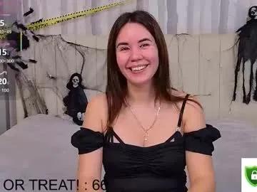 ellaander — strip show #pantyhose #nonude #lovense #feet #heels [411 tokens remaining]