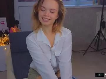 eva_sinn — fav511013011001 // GOAL: Shake ass [5 tokens left] // EPIC GOAL: sensually pussy play [991 tokens left]  #smallboobs #stockings #lovense #tease #fit