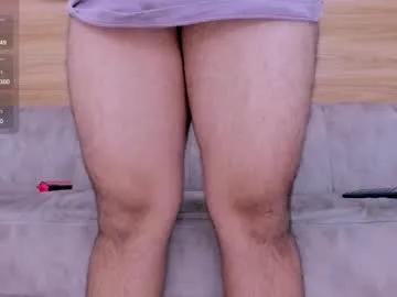 Freechat heteros_men on Chaturbate