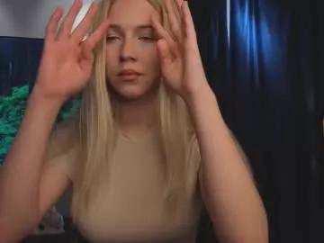 Freechat honneybunneey on Chaturbate