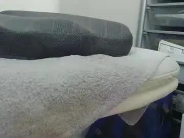 Freechat injmolder2 on Chaturbate