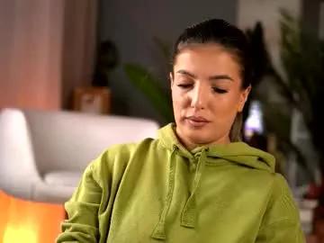 kellymathews —  Love me tenderly, fuck me viciously  - Multi Goal: Love me tenderly, fuck me viciously  [1991 tokens left] #bigboobs #cum #mature #squirt #shy