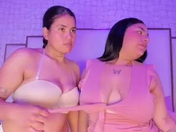 Freechat lexy_and_mia on Chaturbate