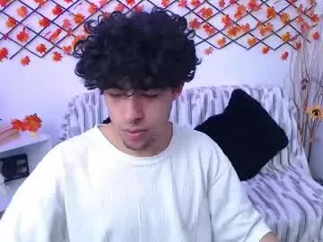 liil_boy on Chaturbate 