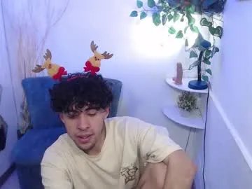 liil_boy on Chaturbate 