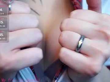 liliandaniels on Chaturbate 