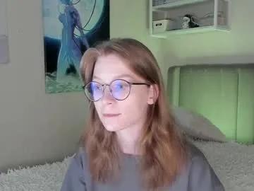 Away lunar_sofia on Chaturbate