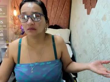 Away marylinmilf on Chaturbate