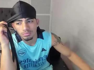 Freechat master_boy28 on Chaturbate