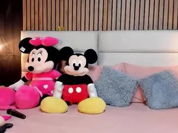 Freechat mayarusell01 on Chaturbate