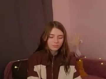 pamilarakestraw — hello cb  im daniella ^^ goal : tease you with my top   #shy #brunette #feet #young #tongue [151 tokens remaining]