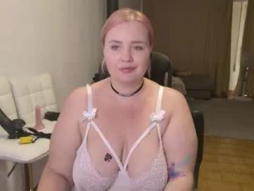 Freechat showmebbw on Chaturbate