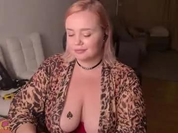 Freechat showmebbw on Chaturbate