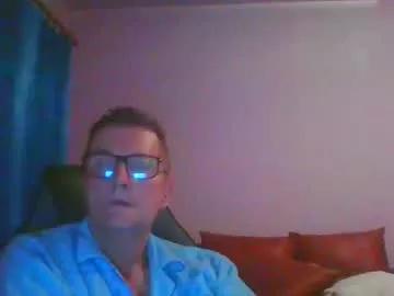 Freechat ulmeni4 on Chaturbate