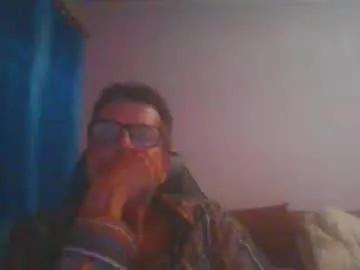 Freechat ulmeni4 on Chaturbate