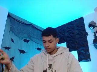 Offline adam_keith on Flirt4Free