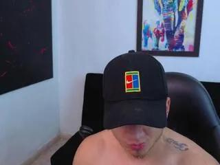 ahiezer on Flirt4Free