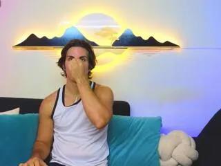 Offline al_fox_miko_fortuni on Flirt4Free