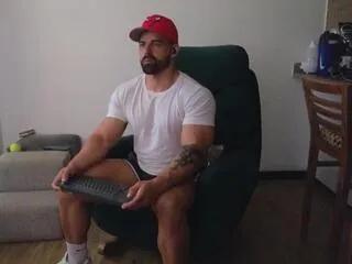 Away andrew_fame on Flirt4Free