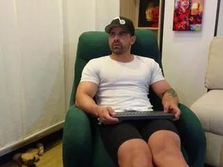 Away andrew_fame on Flirt4Free