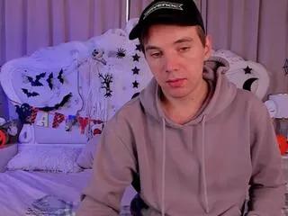 Freechat arthur_andrews on Flirt4Free